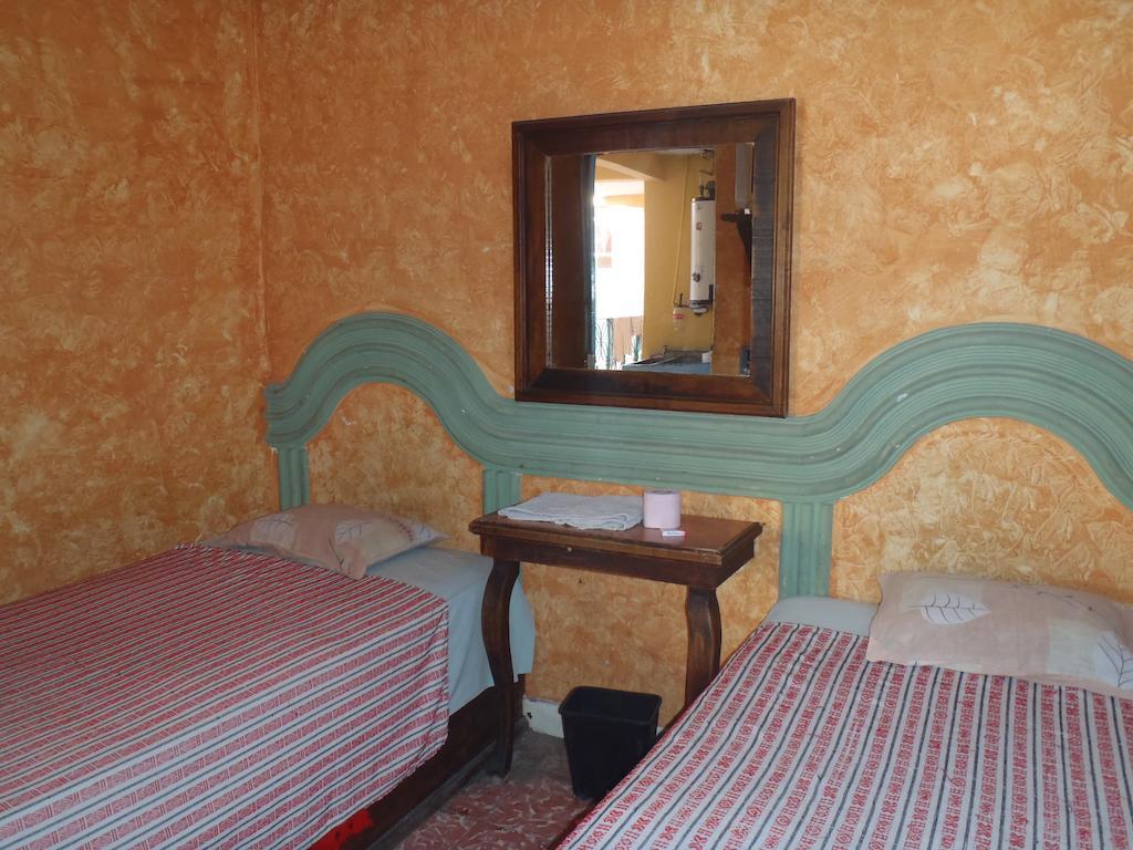 Hotel Casa De Huespedes Hidalgo Tehuacan Phòng bức ảnh